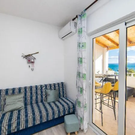 With Sea View 3 דירה